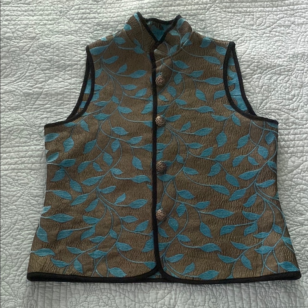 Floral Embroidered Vest